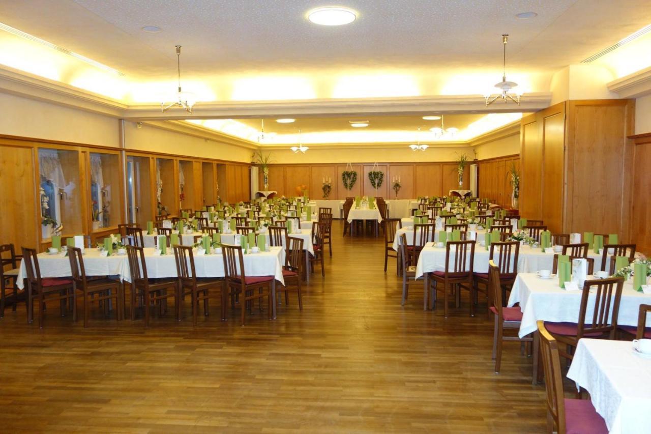 רגנסבורג Brauereigaststatte Spitalgarten מראה חיצוני תמונה